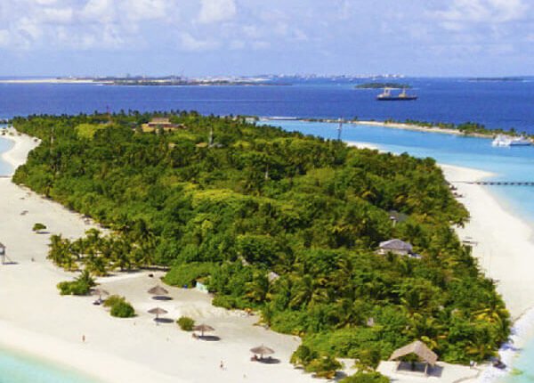 paradise-island-tour-maldive